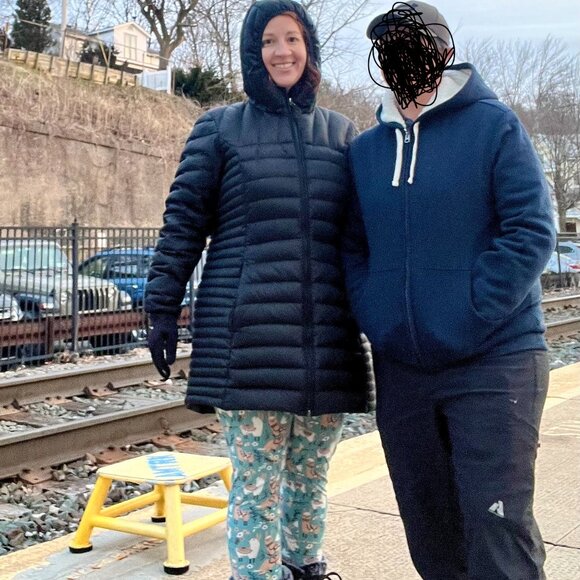 Eddie Bauer Black Puffer Jacket - Picture 9 of 9